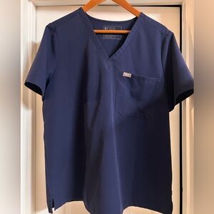 Figs Women's Navy V-Neck Scrub Top